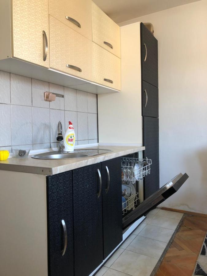 Ulpiana Apartment Centrum, Prishtine Ngoại thất bức ảnh